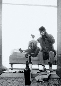  Marilyn Monroe and Bert Stern during a photo