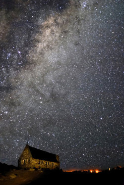 samjoonyuh:  grimmrvinr:  Lake Tekapo, NZ (well