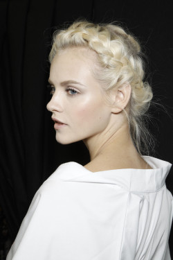 catwalkclub:  Ginta Lapina Valentino Spring