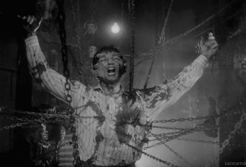 kaexkoneko:OMFG.A decent hellraiser gif with Frank.