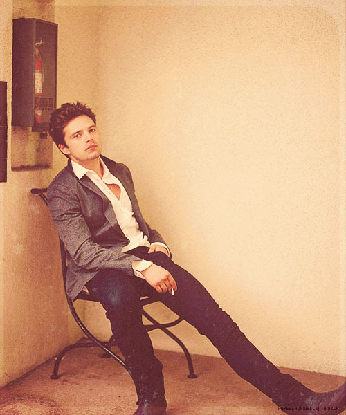 fayeblackwells:  [09/50] pictures of Sebastian Stan 