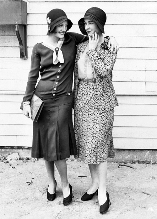 kittypackards:   Joan Crawford and Kay Hammond , 1930s 