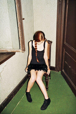 under-a-r0ck:  vodka-shadows:  softgrunge/disposable♡