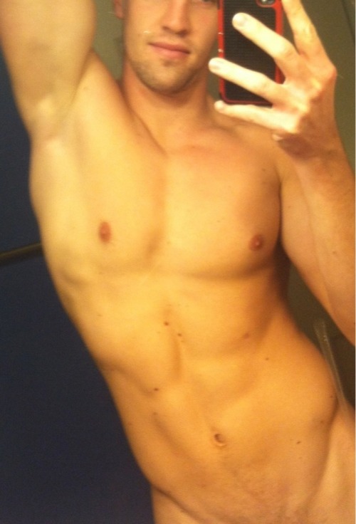XXX instaguys:  Guys with iPhones Source: gwip.me photo