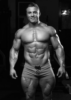 buildingthebodybeautiful:  Brad Rowe