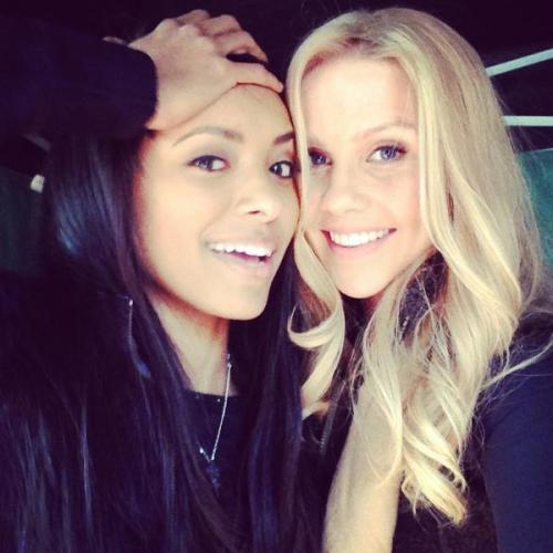 mybloodyvampire:Claire Holt on Twitter: Twins ❤ @KatGraham p_.twitter.com/WSZdyze
