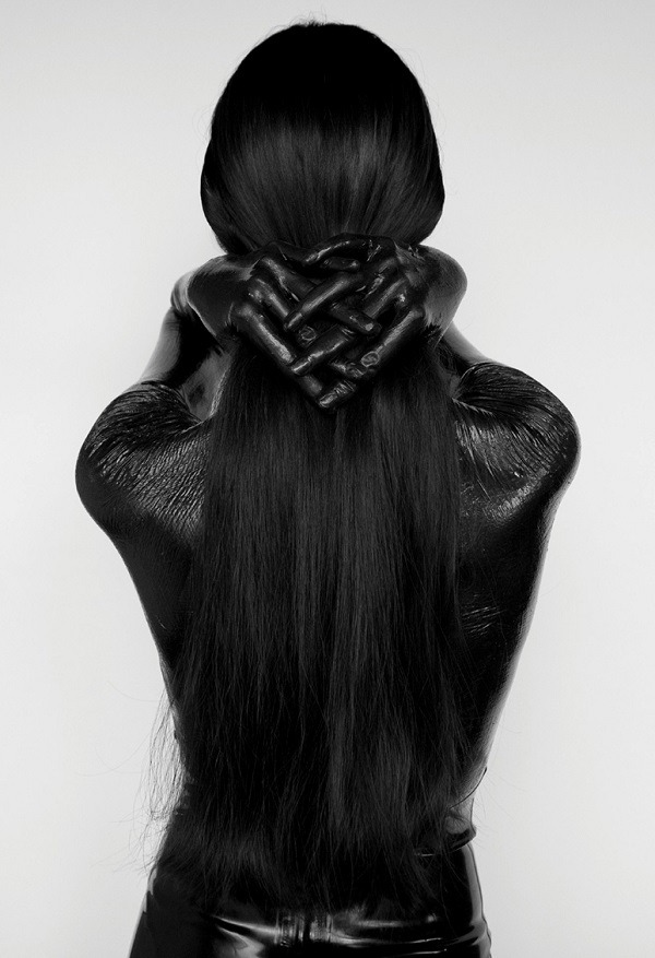 overdeauxis:  Follow Overdeauxis, The Streetfashion Bible! 