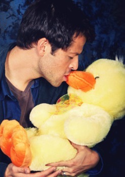 imperialdalek:  MEANWHILE, MISHA. 