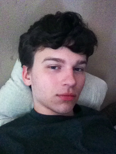 its-bri4n: this is what i actually look like sorry