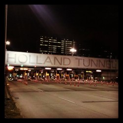 runerborun:  #Holland #Tunnel (at Holland