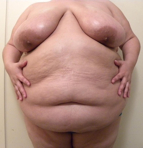 ussbbw:  The glorious divinity of unembellished beauty.