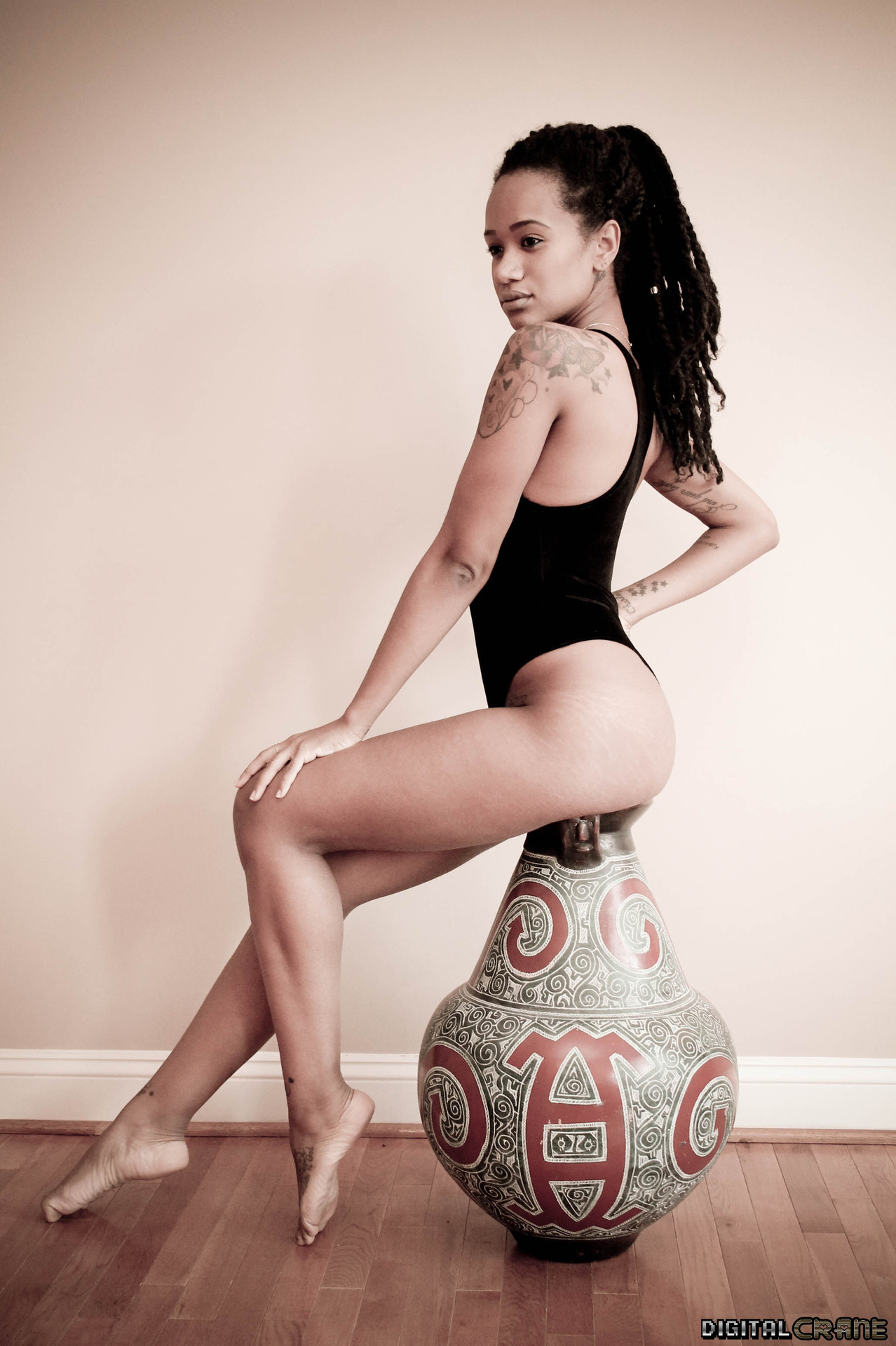 18-15n-77-30w:  alexandraelle:  &ldquo;Baby arch your back, point your toes.&rdquo;