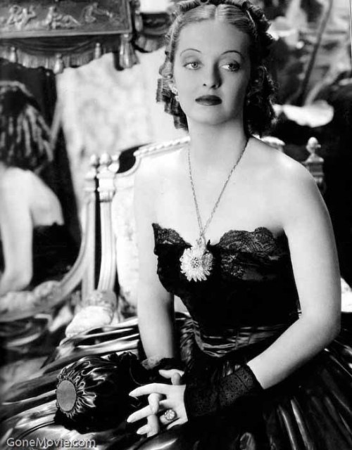 The Beautiful New - Bette Davis in the red dress from Jezebel, 1938....