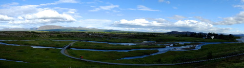 esromphotography:  iceland panoramic-For someone as computer illiterate as me the panoramic feature on the fuji x-series cameras is really fun to use. I wouldn’t know how to install photoshop on my computer lat alone somehow stitch 10 photos together!