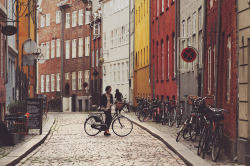 ysvoice:  | ♕ |  Cobblestone alley of Copenhagen 
