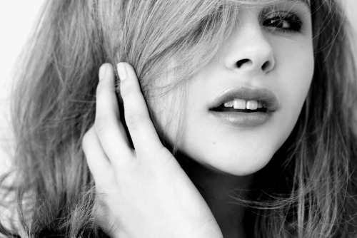 pedalfar:  (via Chloe Moretz by Davis Factor, 2012 | Photoshoot)