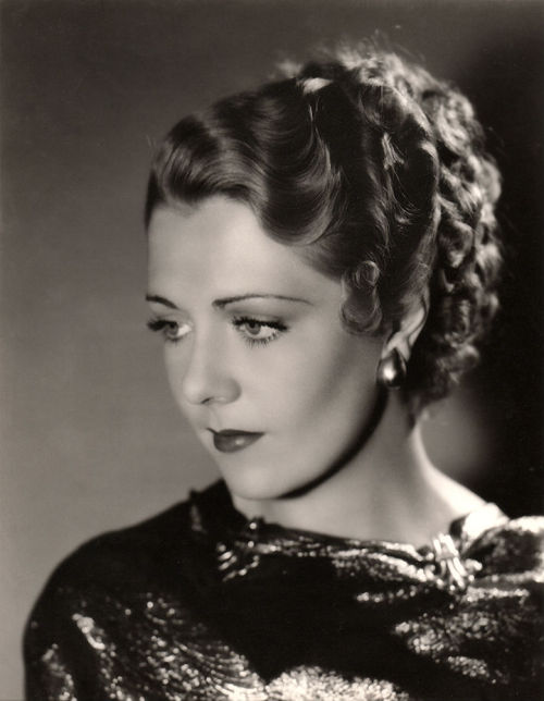 screengoddess: Ruby Keeler 1935 - photo by Scotty Welbourne