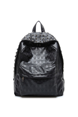 fashionpassionates:  Get yours: SKULL RIVERTS BACKPACK Shop FP | Fashion Passionates “get your fashion fix with fashion passionates!” 