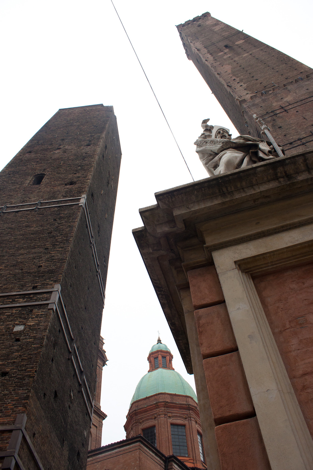 gemtrem:  Bologna After a Saturday in San Gimignano we got the early train on a Sunday