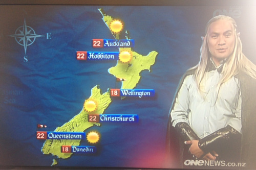 heathyr:supersarahjane:I woke up in Middle Earth this morning where elves do the weather report in E