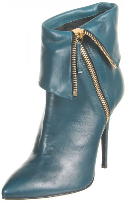 Classic leather ankle boot by Giuseppe…