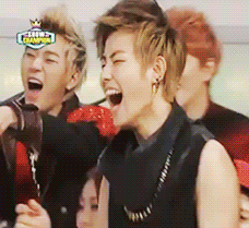 hennaray-deactivated20130509:  Ukwon’s reaction to Ilhoon’s dancing 