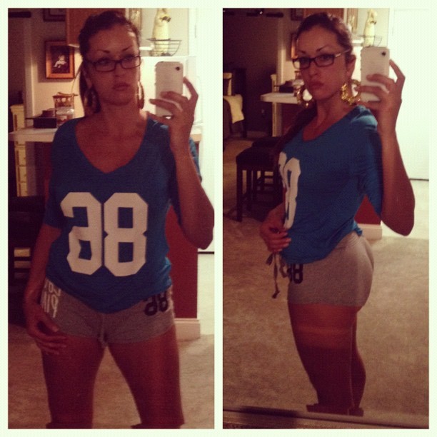 badbroads:  http://badbroads.tumblr.com/ TJ’s BAD BROADS Name: Angelina 