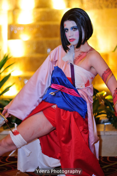 angellikesbutts:  Twisted Disney Group pictures from Nekocon! Pictures by the fabulous Yenra Photography Cinderella/Snow White/Aurora/Pocahontas/Mulan/Wendy Original art: Twisted Princesses 