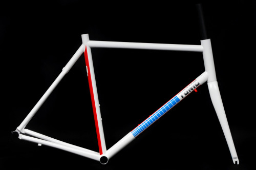 tkc:  Kevins Custom Tonic Fabrication Vanishing Point (by TokyoFixedGear.com)