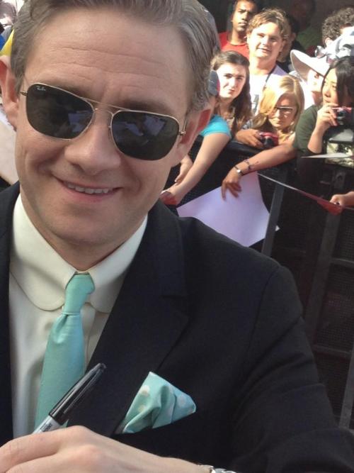 rox712: BenPage46 Ben Page 2m Martin Freeman up close and personal :) pic.twitter.com/DBCYEMRD