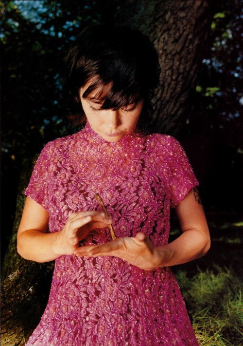 bjorkfr:  Phil Poynter (1997)mise à jour grand format 