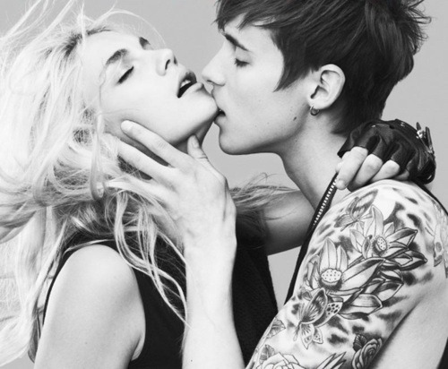 http://ginushk1.tumblr.com/post/40833043131