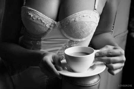 cravehiminallways212:  Linger over a cup with me…perhaps persuade me to call in
