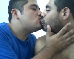 mouseylatino:  let’s end it on this, give me one last kiss