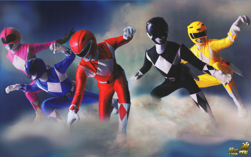 恐竜戦隊ジュウレンジャー Kyoryu Sentai Zyuranger aka Mighty Morphin Power Rangers in the USA.
