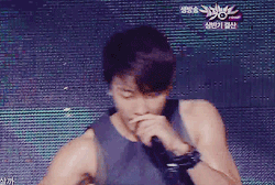 wonkyuyoung:  100625, donghae centered 