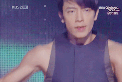 wonkyuyoung:  100625, donghae centered 