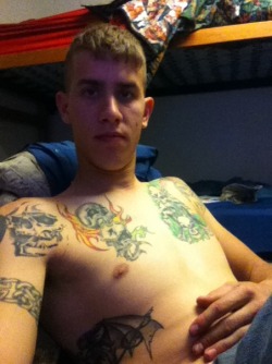 justshowitalready2:  Straight tatted up military guy.