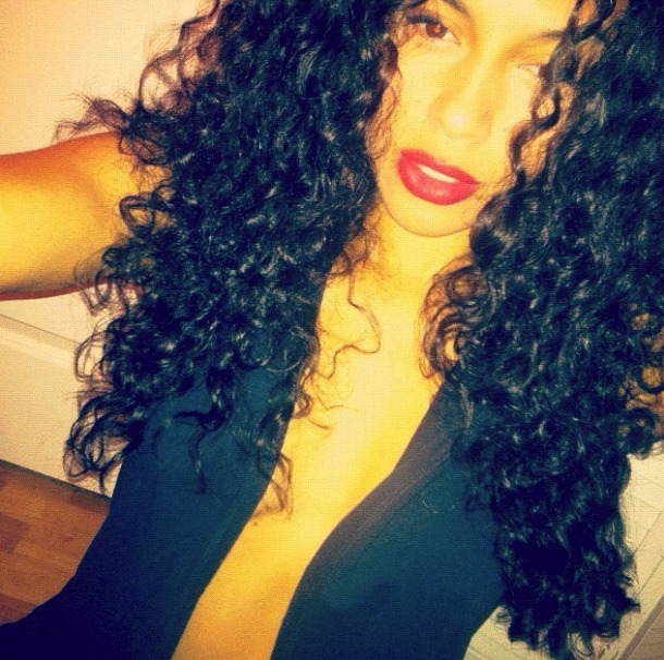lemme-holla-at-you:   http://lemme-holla-at-you.tumblr.com/  