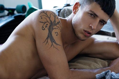 edu-dudu:  Filip Jankovic ♥ ♥