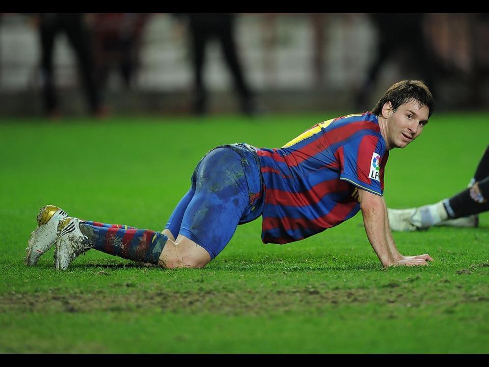 sexysportif:  footballeur sexy