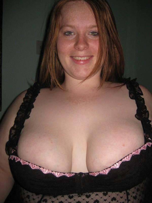 kenninlikesbbws:  Strawberry. 
