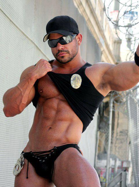 oofahpapa:  ♂♂ http://oofahpapa.tumblr.com/archive 