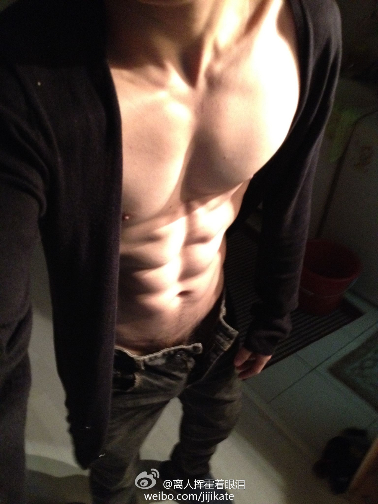 asiandragons:  Heyyy Sexy Baby! 