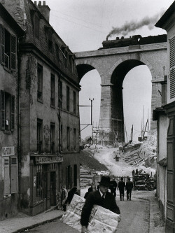 secretcinema1:Meudon, Paris, 1928, André