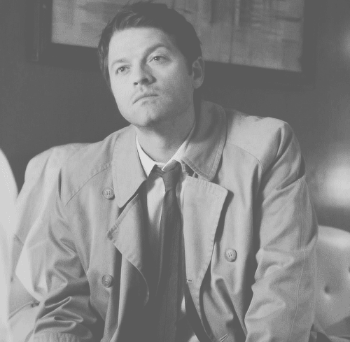 11-shades-of-doctor:  He’s like an adorable bunny that needs to sneeze 