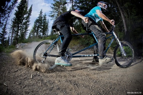 f9dtkfm:  (via Deep Summer Photo Challenge: Mike Zinger, Wildcard)