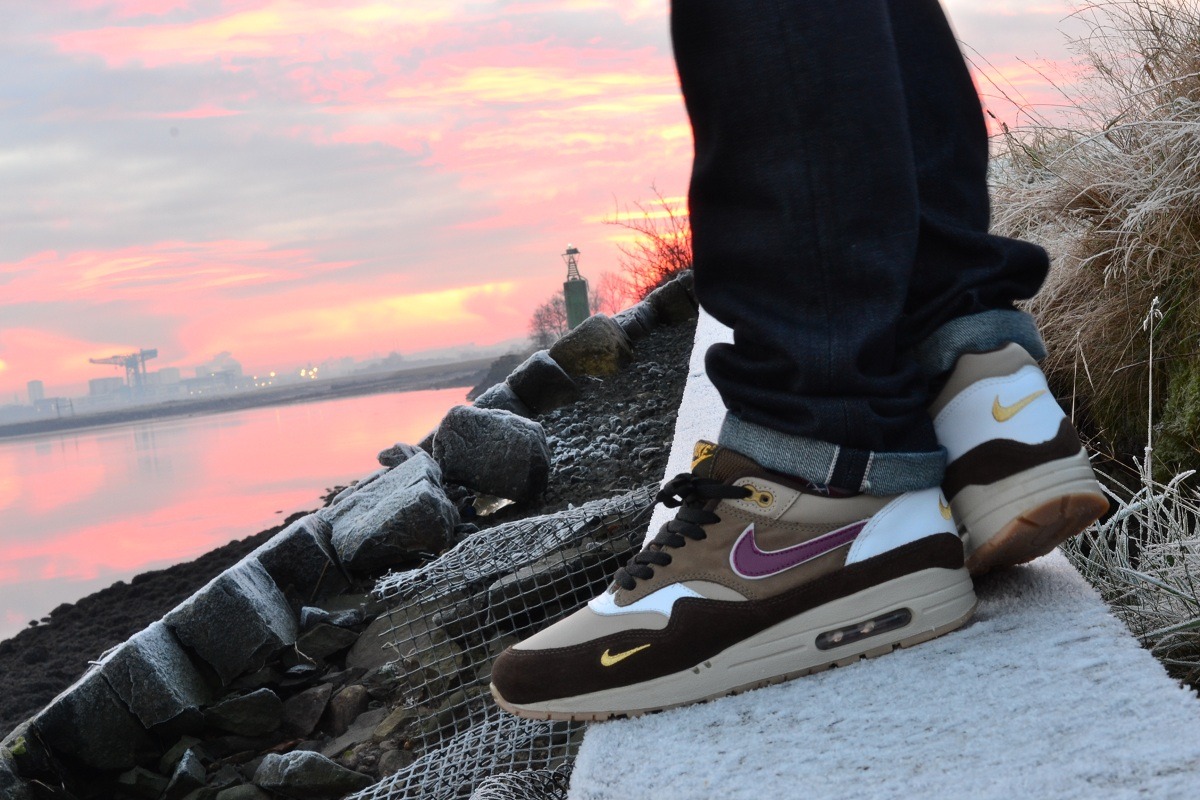 Nike Air Max 1 'Atmos Viotech' (by Graeme-P) – Sweetsoles – Sneakers, kicks  and trainers.