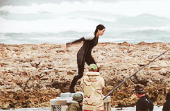 p-pikachu:                                Catching Fire - Hawaii Filming