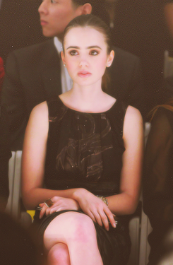 lilycollinsflawless:  Lily Collins|Mercedes-Benz Fashion Week Fall (2009) 